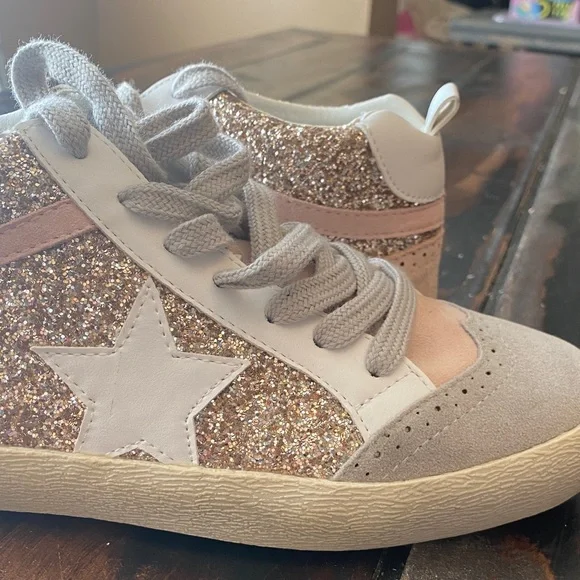 Mi.iM Glittery Pink and White Women's Sneakers - Picture 3 of 16